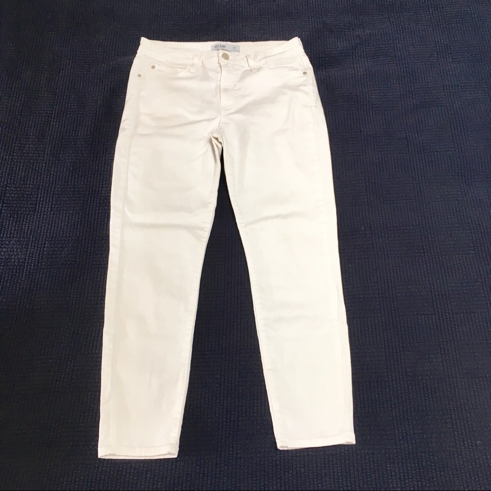 🎆 Just Black High Waist White Skinny Jean 🎆